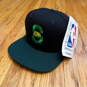 Vtg New Era SnapBack NOS 90s Cap Seattle Supersonics Hat Jersey Deadstock NBA
